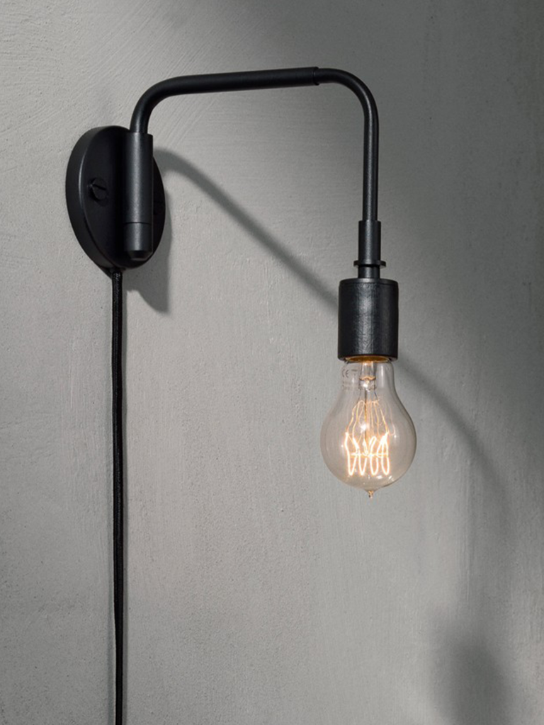 Audo Staple Wall Lamp [Ex-display]