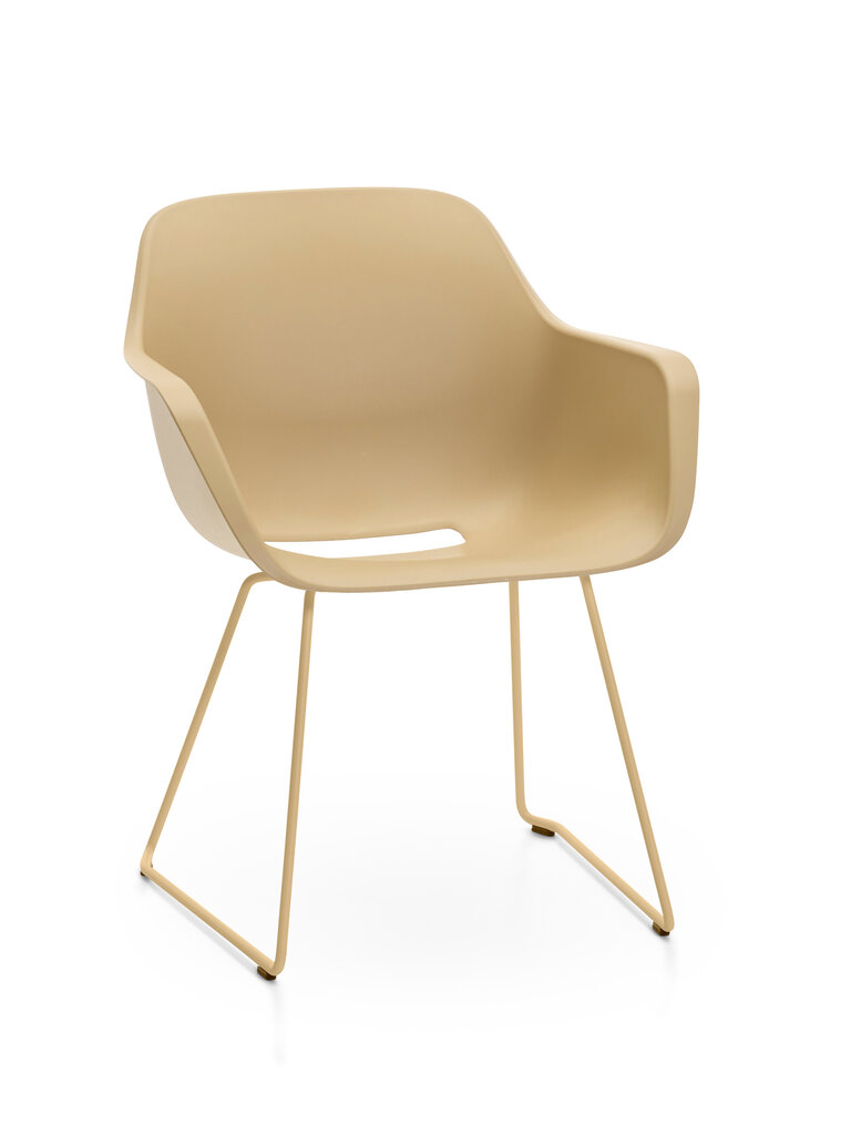 Extremis Captain’s Sliding Chair