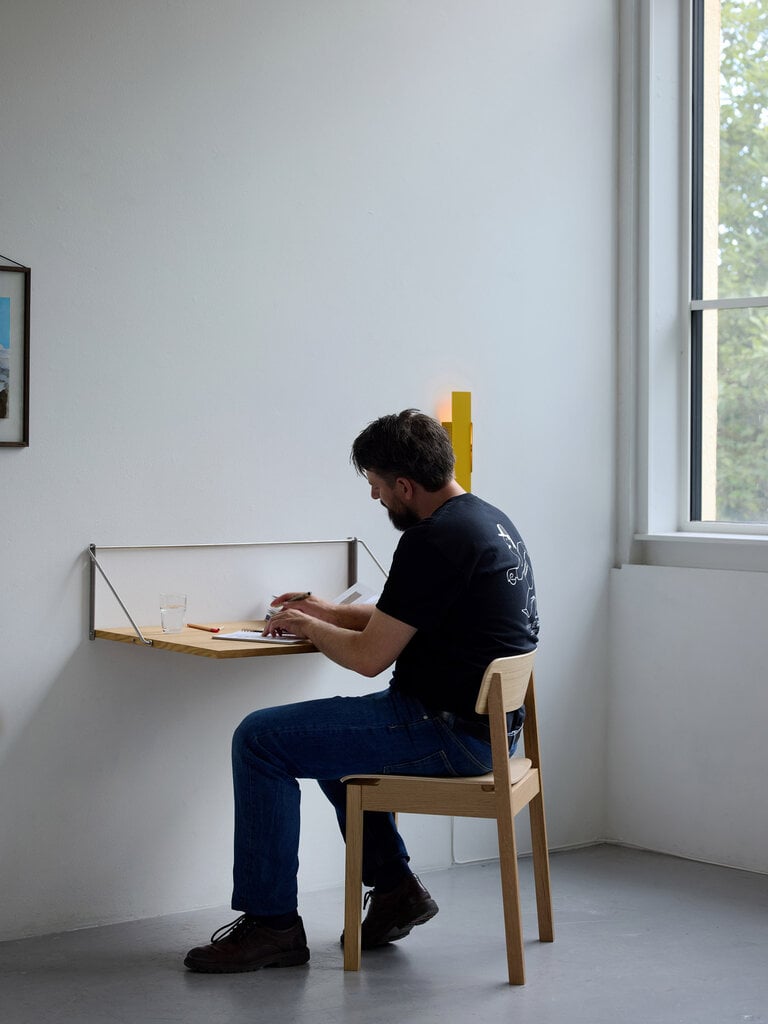 Moebe Fold-out Desk