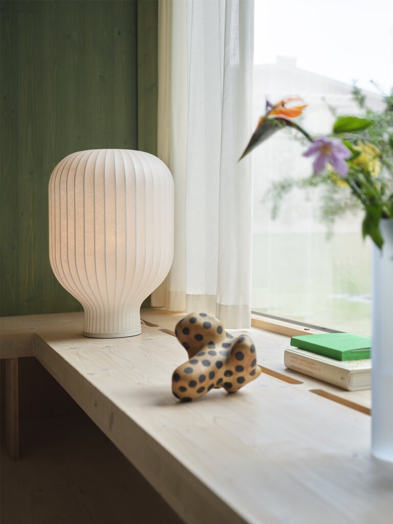 Muuto Strand Table Lamp