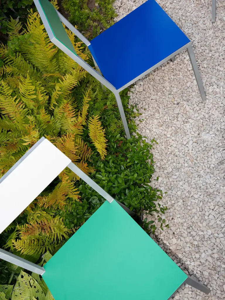 Valerie Objects Alu Chair - Green/White