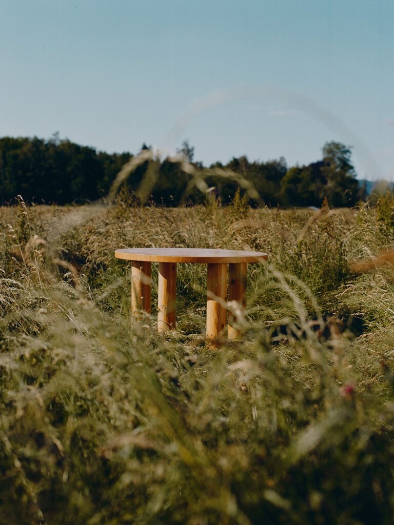 After The Rain Inflow 360° Round Table