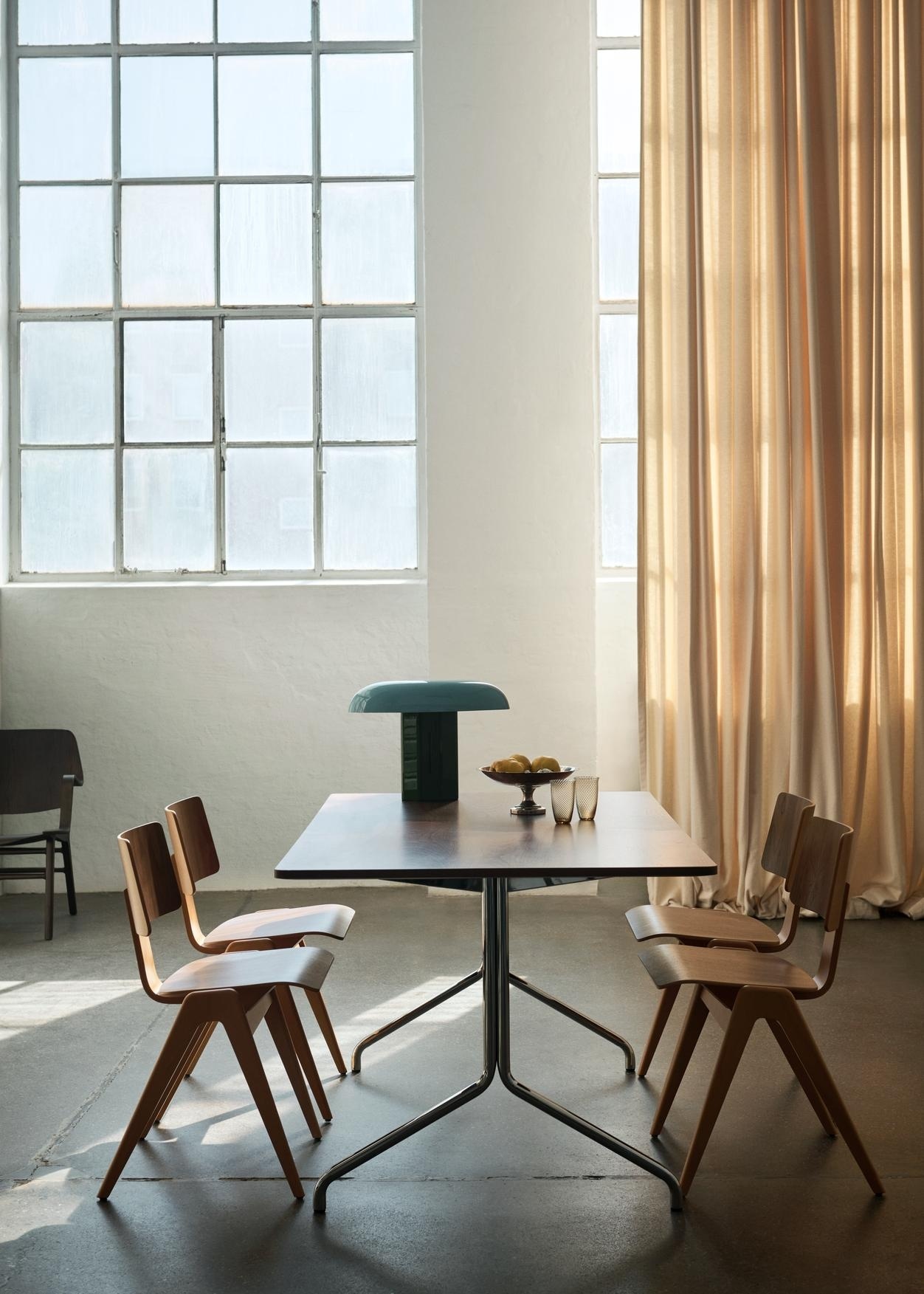 Dining Table Size Guide Belgium - Seats & Dimensions - espoo. design store