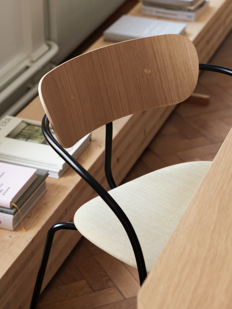 andTradition Pavilion AV4  - Armchair