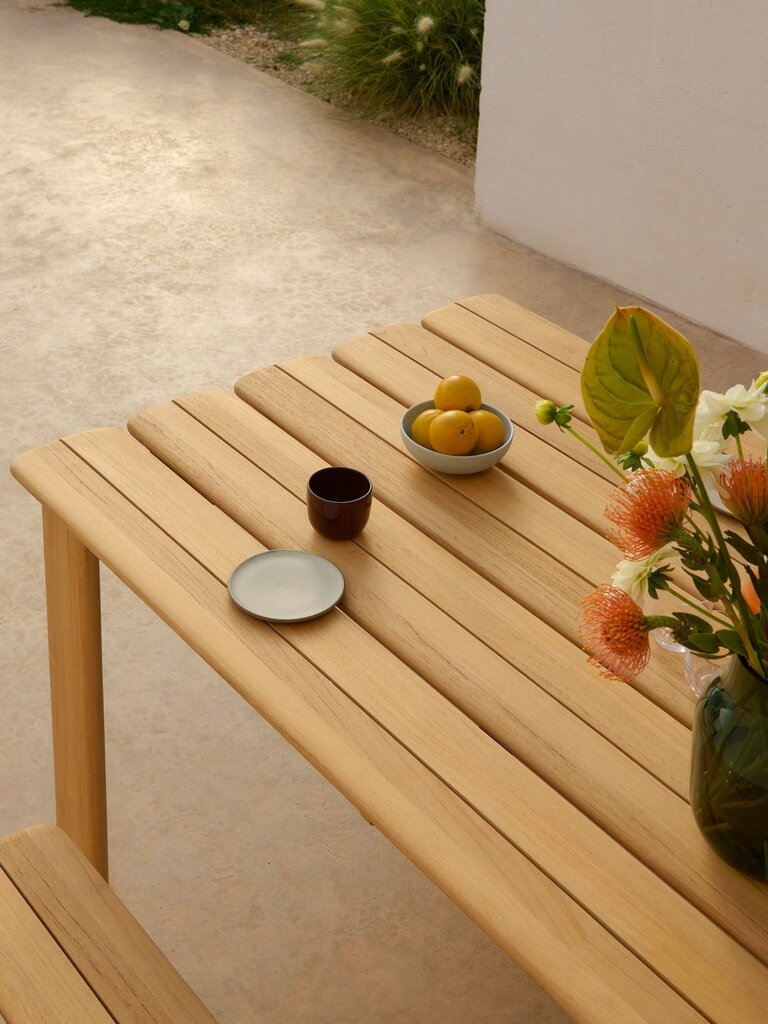 Muuto Assemble Table