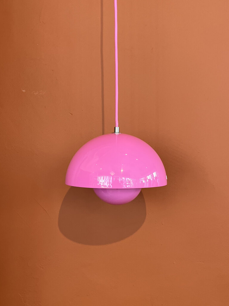 andTradition Flowerpot VP1 Tangy Pink [ Ex-Display ]