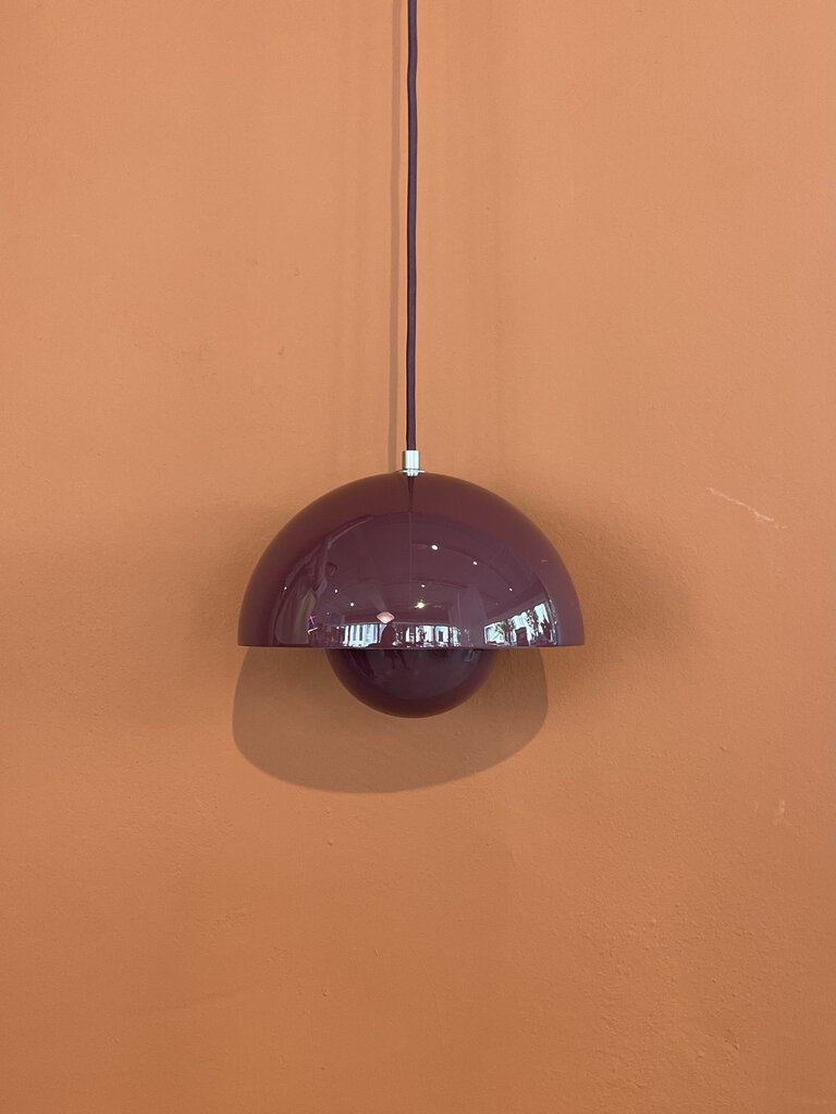 andTradition Flowerpot VP1 Dark Plum [ Ex-Display ]