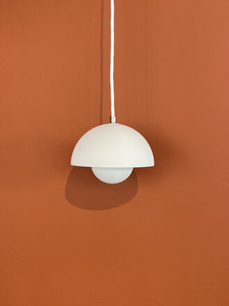 andTradition Flowerpot VP10 Matt White [ Ex-Display ]