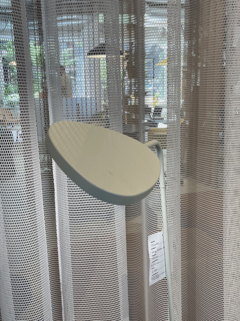 Muuto Leaf Floor Lamp [ Ex-Display ]
