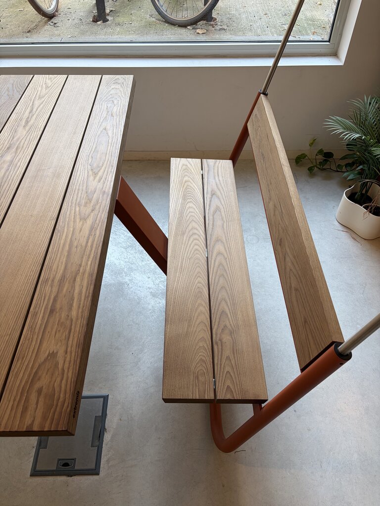 Extremis Manille w Soft Shade [Ex-display]