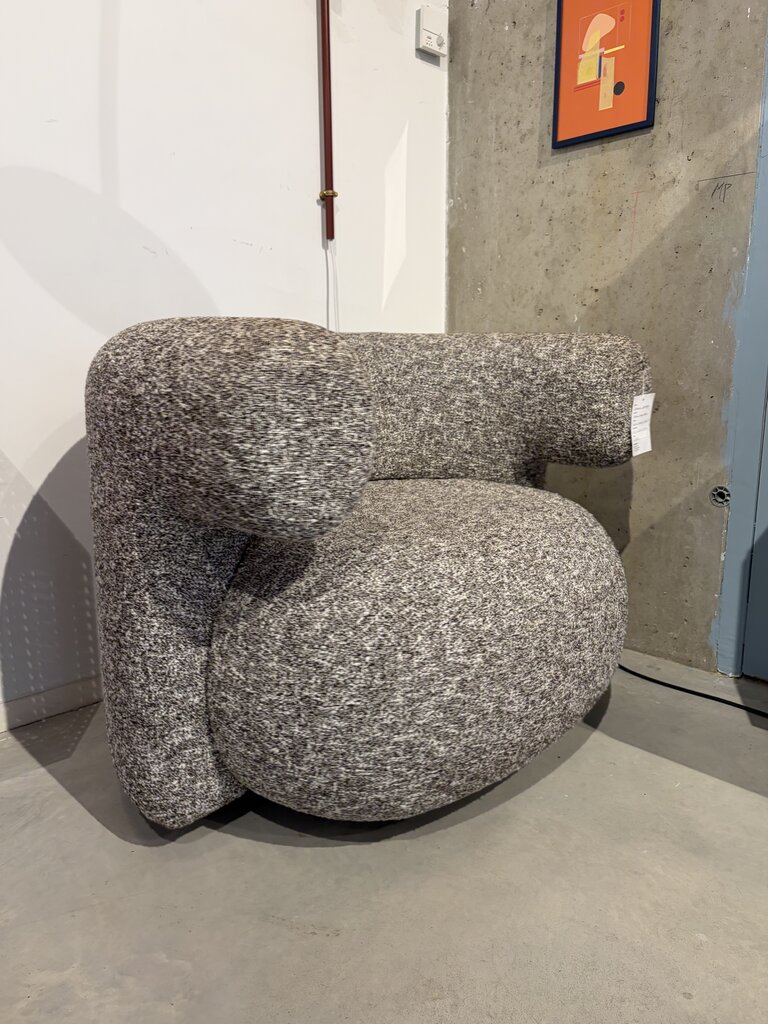 Normann Copenhagen Burra Lounge Chair W Return [Ex-Display]