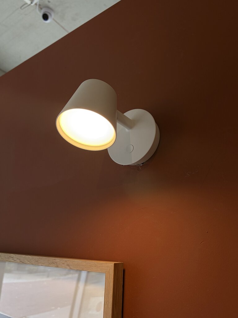 Muuto Tip wall lamp [Ex-display]