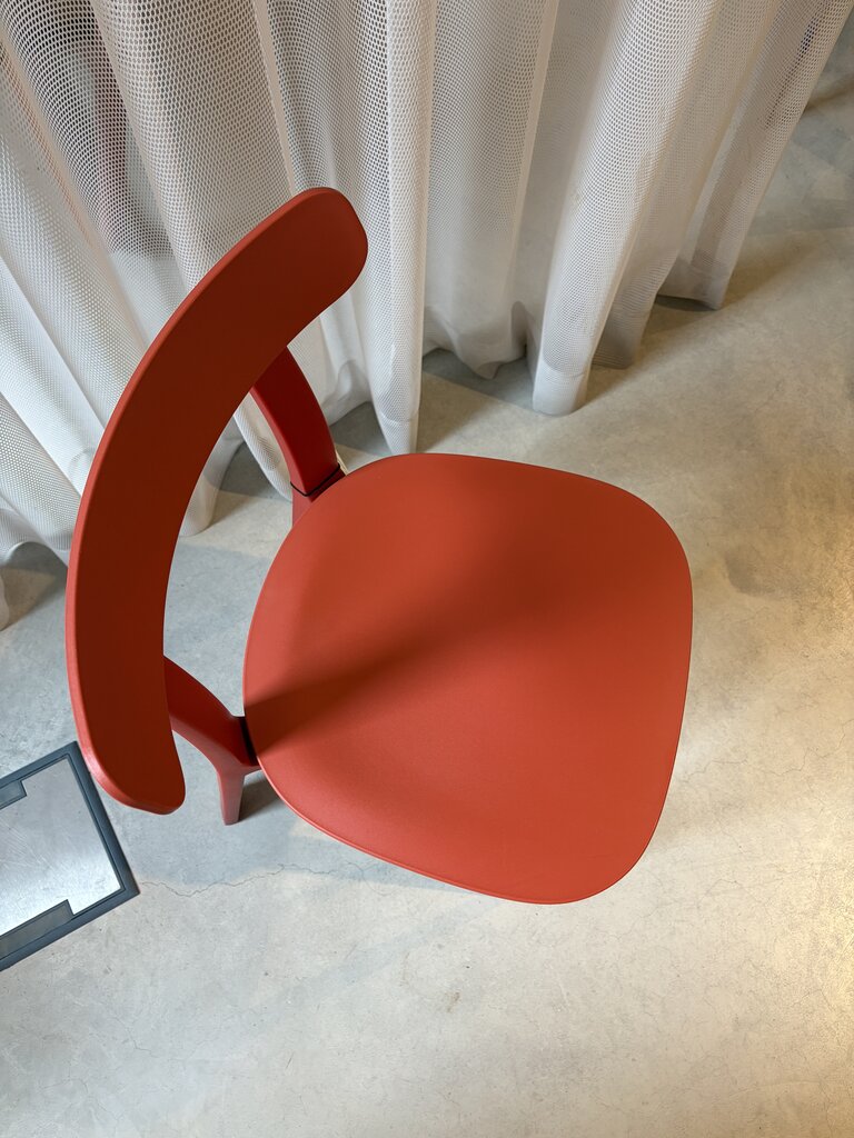 Vitra APC - All Plastic Chair [Ex-display]