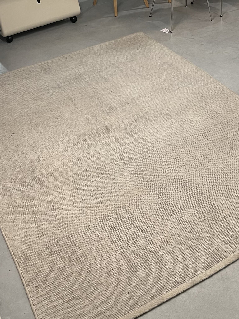 Kvadrat Kanon 043 - 170 x 240 cm [Ex-display]