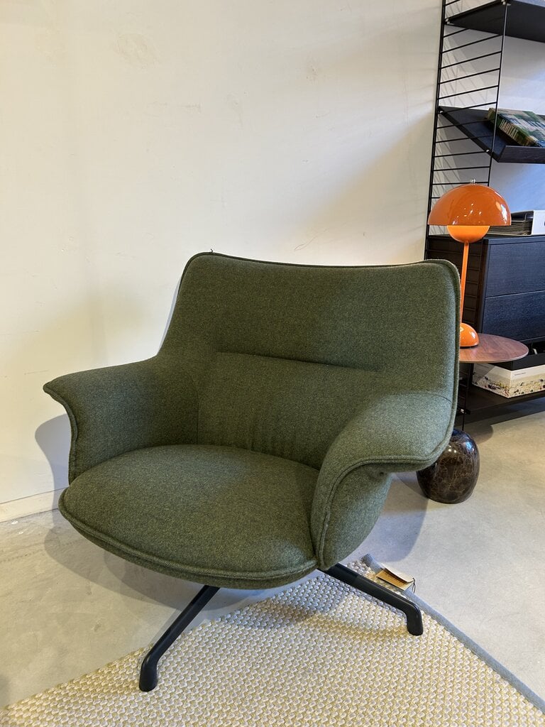 Muuto Doze Lounge Chair Low Back Swivel Base [Ex-display]