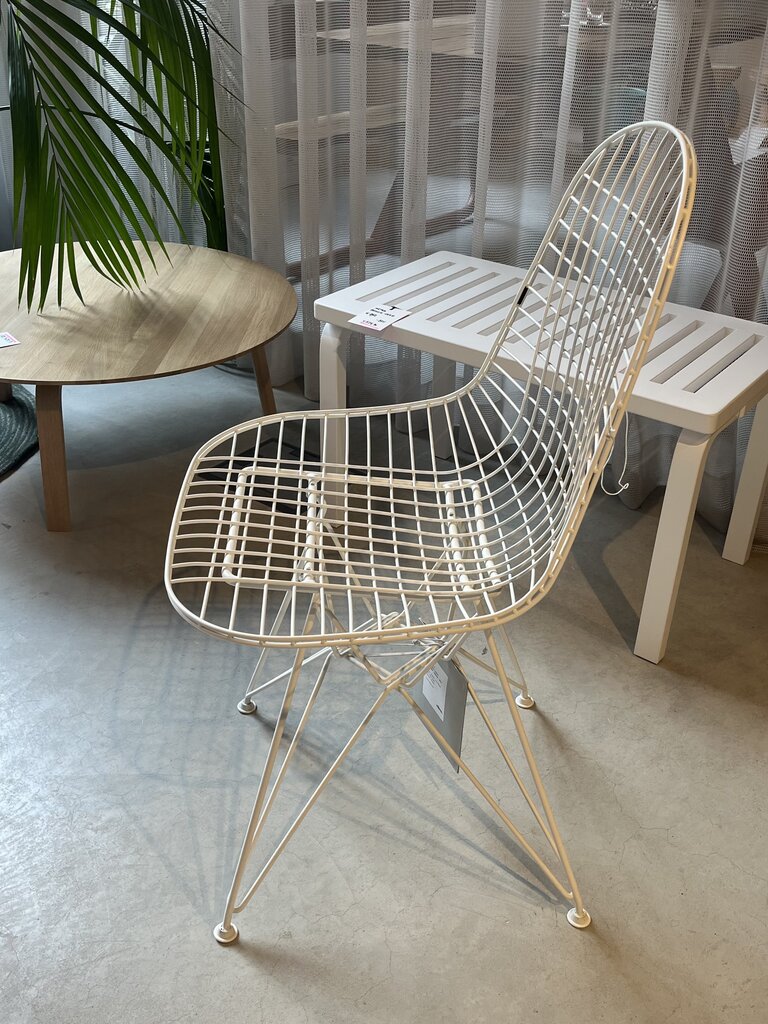 Vitra Wire Chair DKR - White Powder Coated [Ex-display]