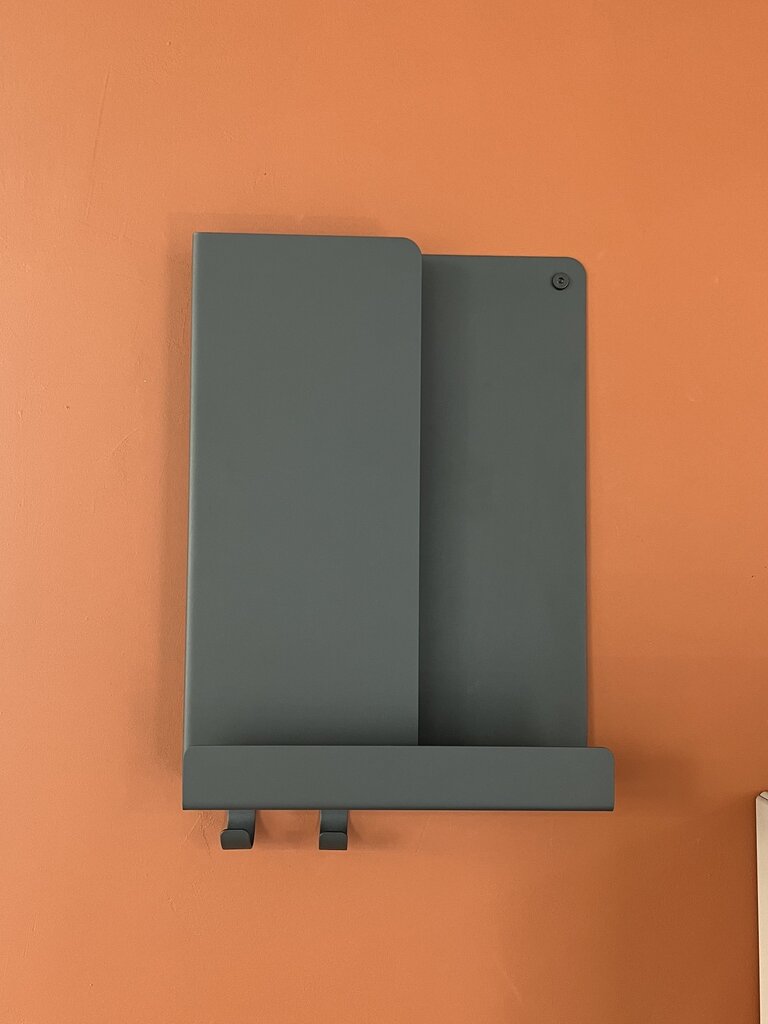 Muuto Folded Shelve - Black [Ex-display]