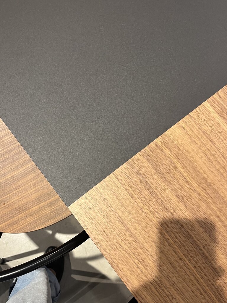 HAY CPH30 Extendable Table Walnut + Extendable Leaf Black [Ex-display]