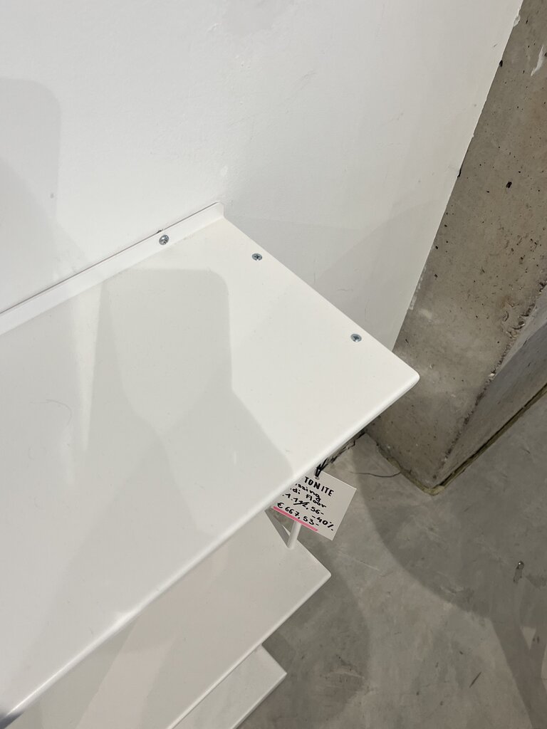Kriptonite Krossing Midi Floor - White [Ex-Display]