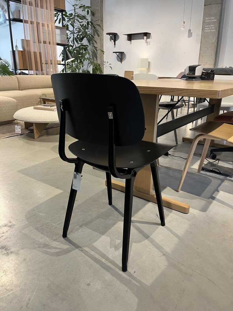 HAY Revolt Chair - Black Shell/ Black Base [Ex-display]