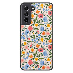 Telefoonhoesje Store Samsung Galaxy S21 FE hoesje back case - Romantische bloemen