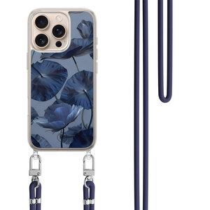 Mooie Telefoonhoesjes iPhone 16 Pro Max hoesje met donkerblauw koord - Dusky blooms