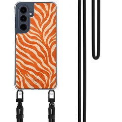 Mooie Telefoonhoesjes Samsung Galaxy A16 hoesje met zwart koord - Zebra oranje