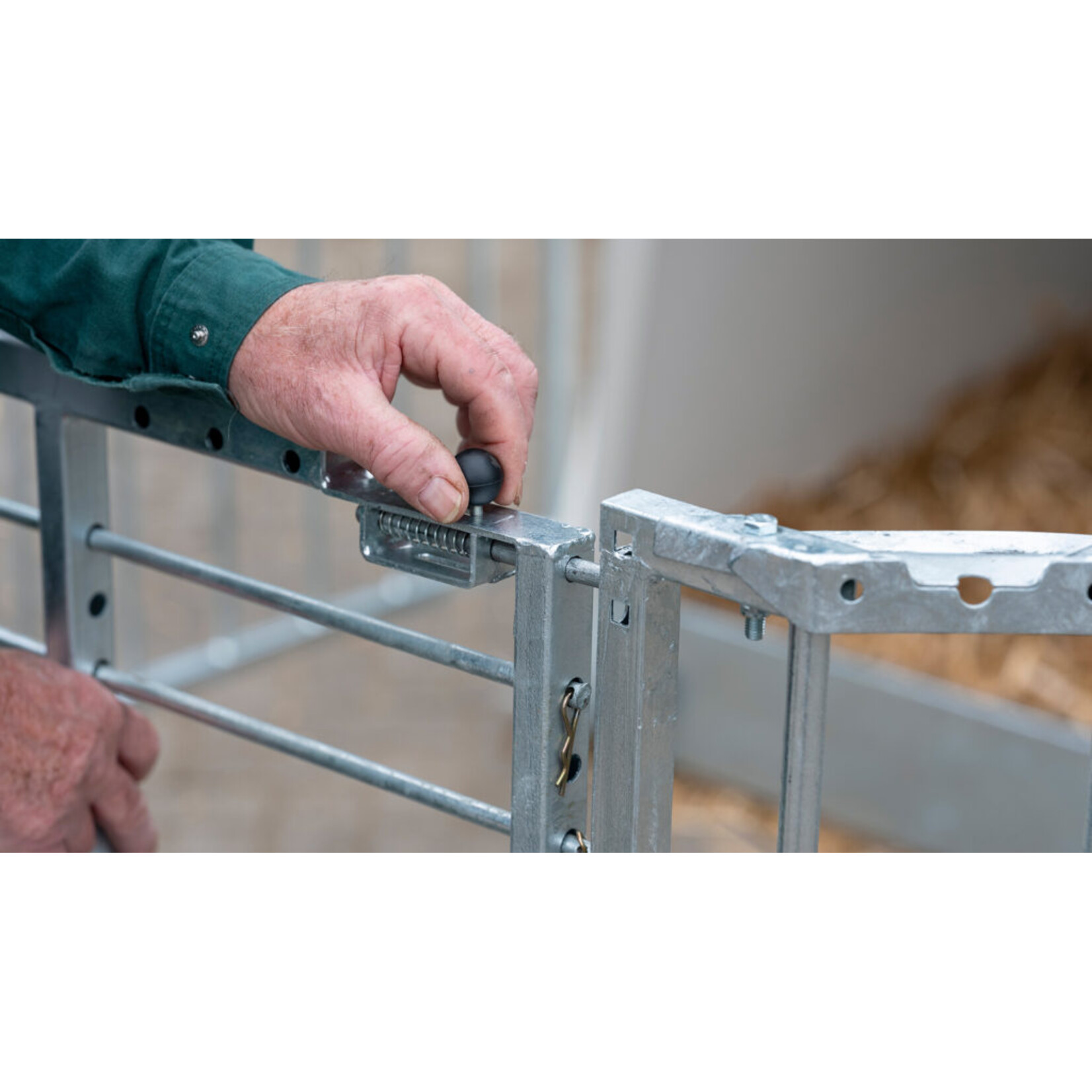 CalfOTel CalfOTel XL-2 met drempel, 4-delig hekwerk en 2 emmerringen