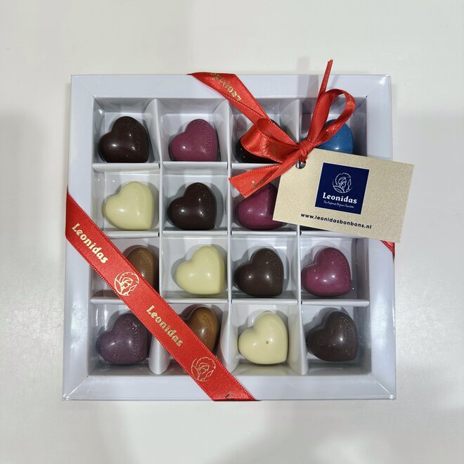 Brievenbus Chocolade - 16 Hartjes