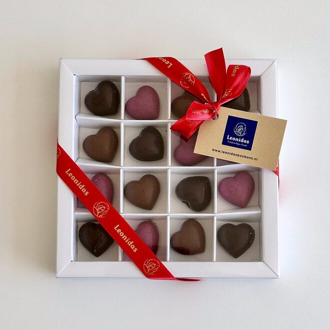 Brievenbus Chocolade - 16 Hartjes