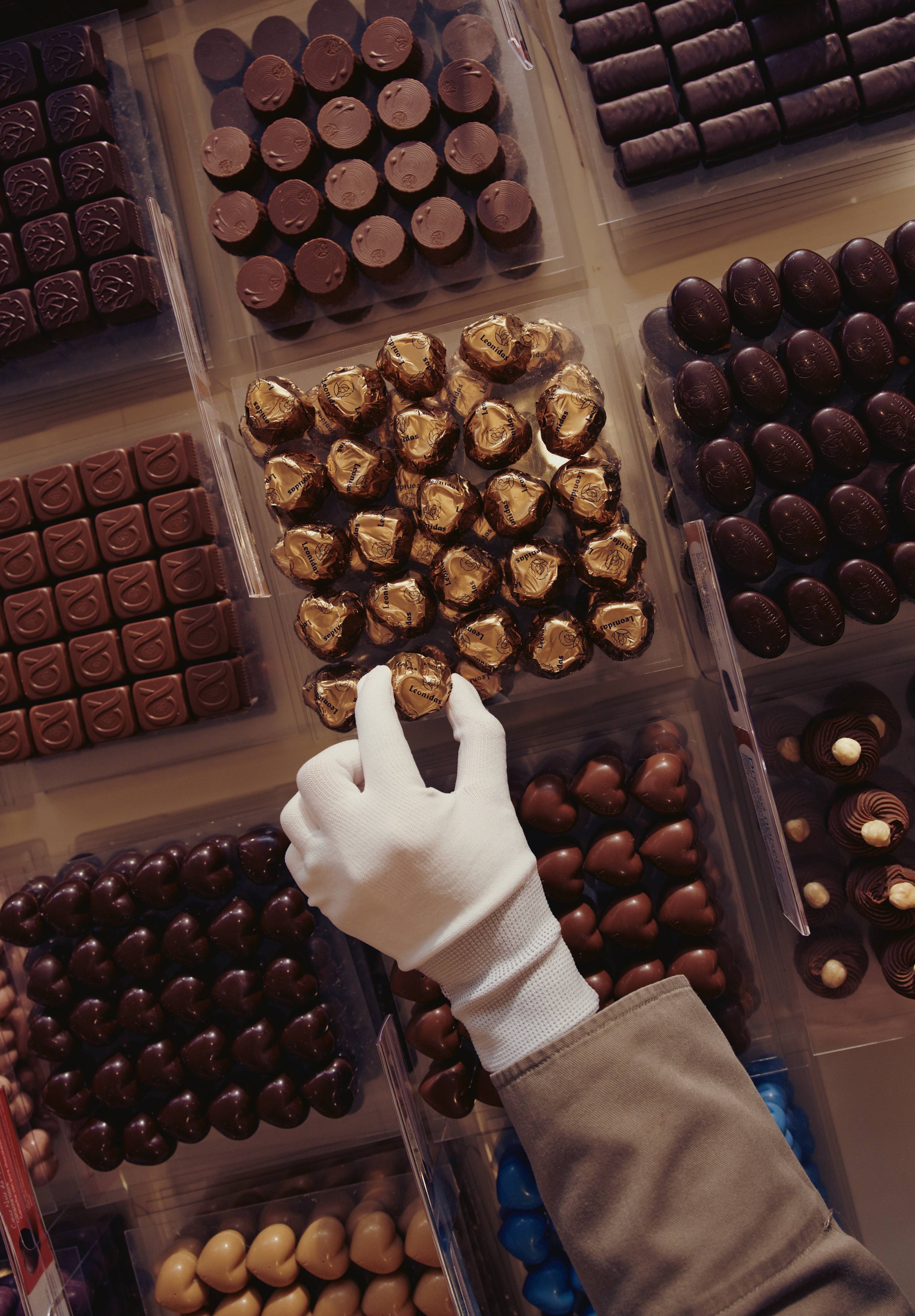 Extractie huren Zichtbaar Direct jouw bonbons online bestellen | Leonidas Bonbons - Leonidasbonbons.nl