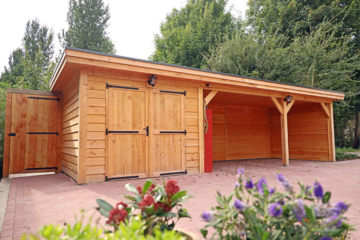 Tuinhuis duo met veranda plat dak 300 x 300 + 400 + 200 x 300cm Tuinhuis duo met veranda plat dak 300 x 300 + 400 + 200 x 300cm