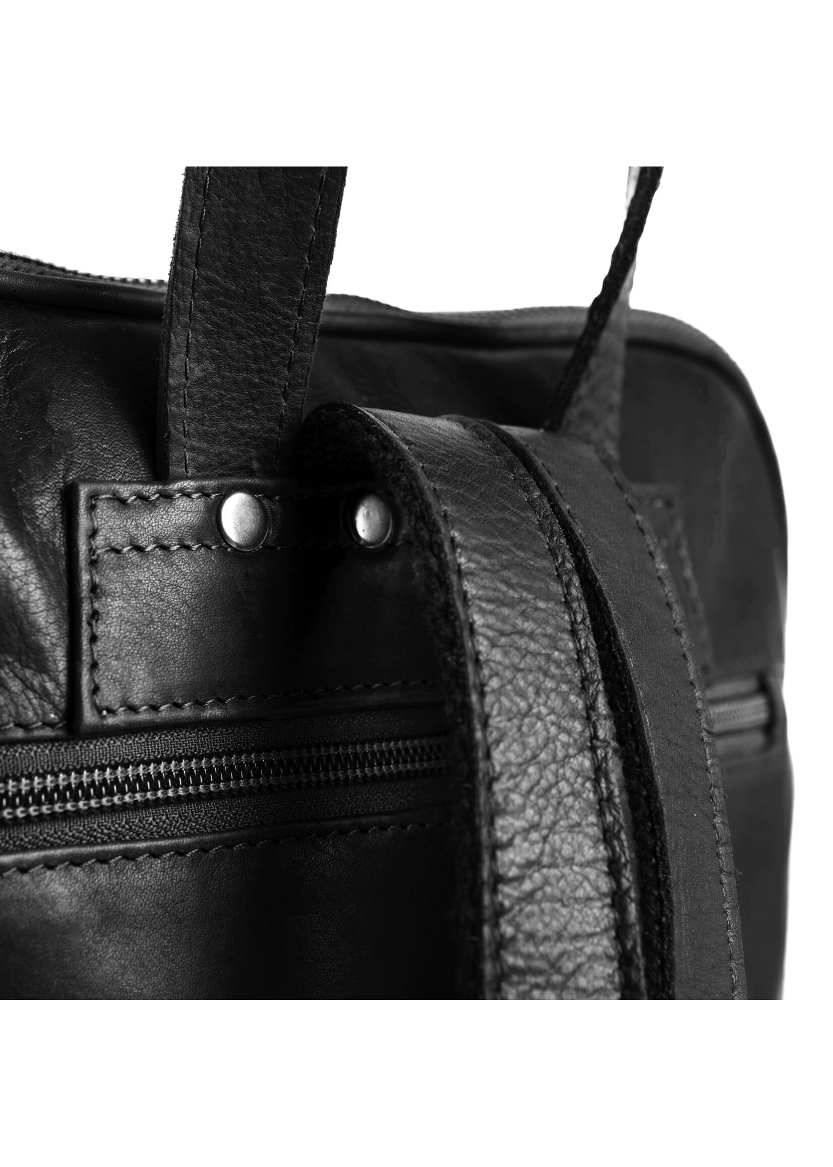 The Chesterfield Brand Naomi Zwart