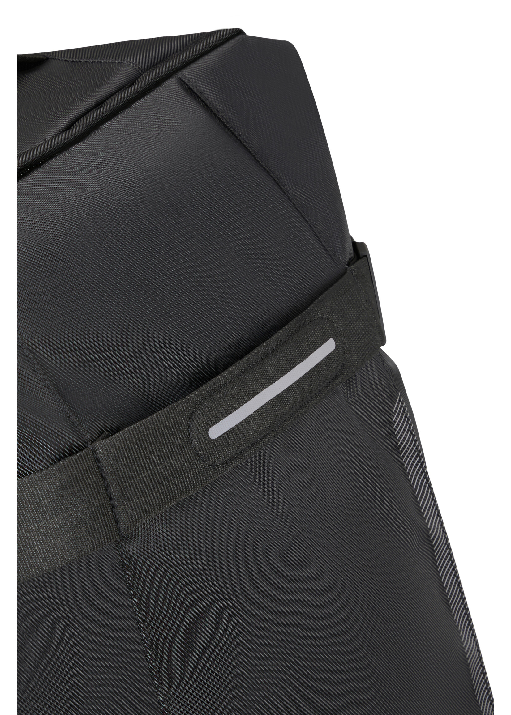 AMERICAN TOURISTER URBAN TRACK DUFFLE WHEELS M ASPHALT BLACK