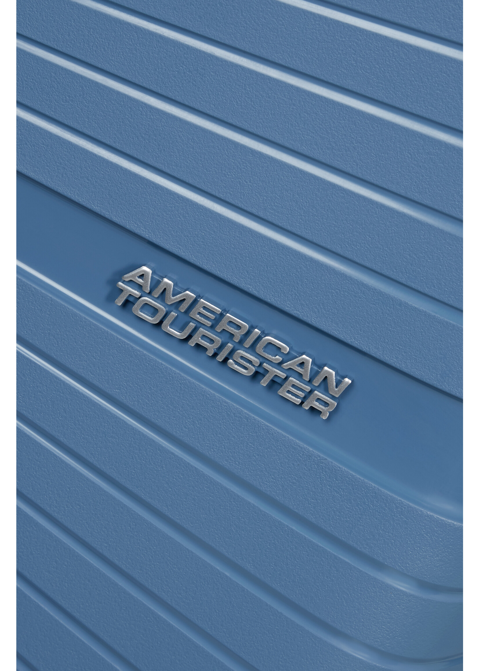 AMERICAN TOURISTER AIRCONIC SPINNER 67 CORONET BLUE