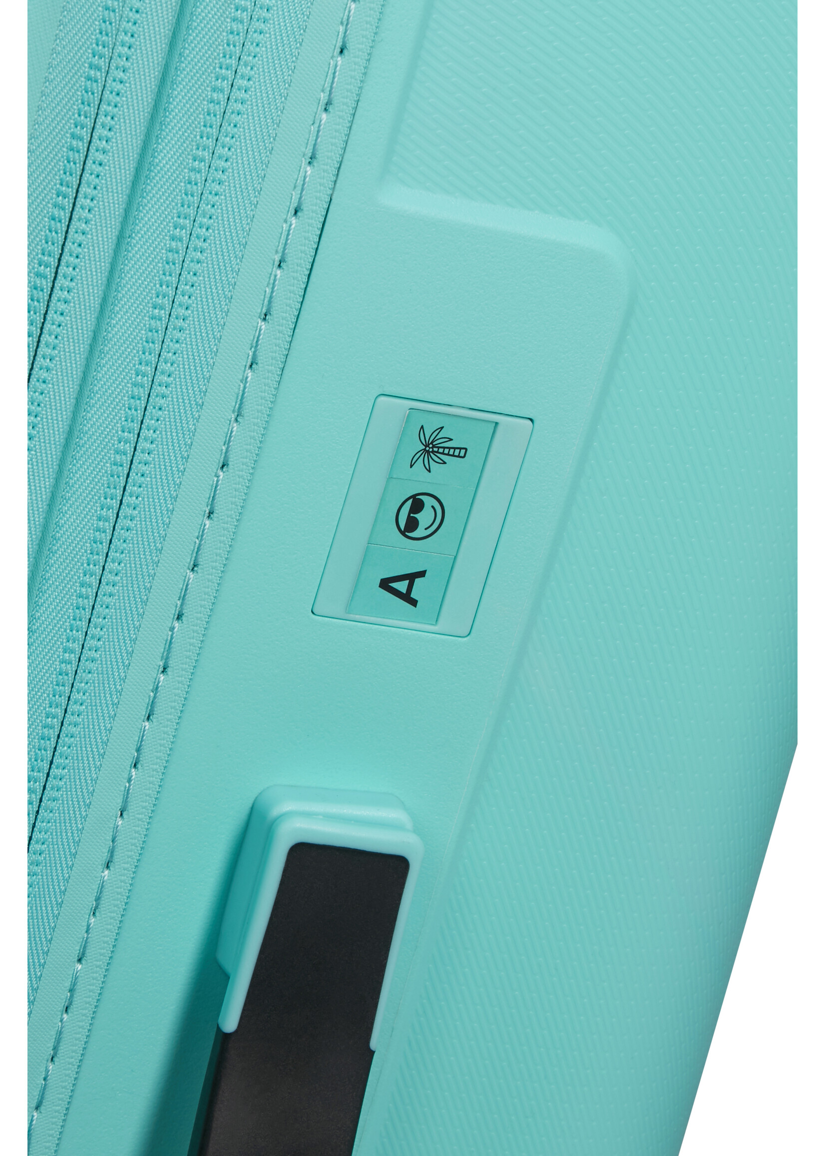AMERICAN TOURISTER DASHPOP SPINNER 55 EXP AQUA SKY