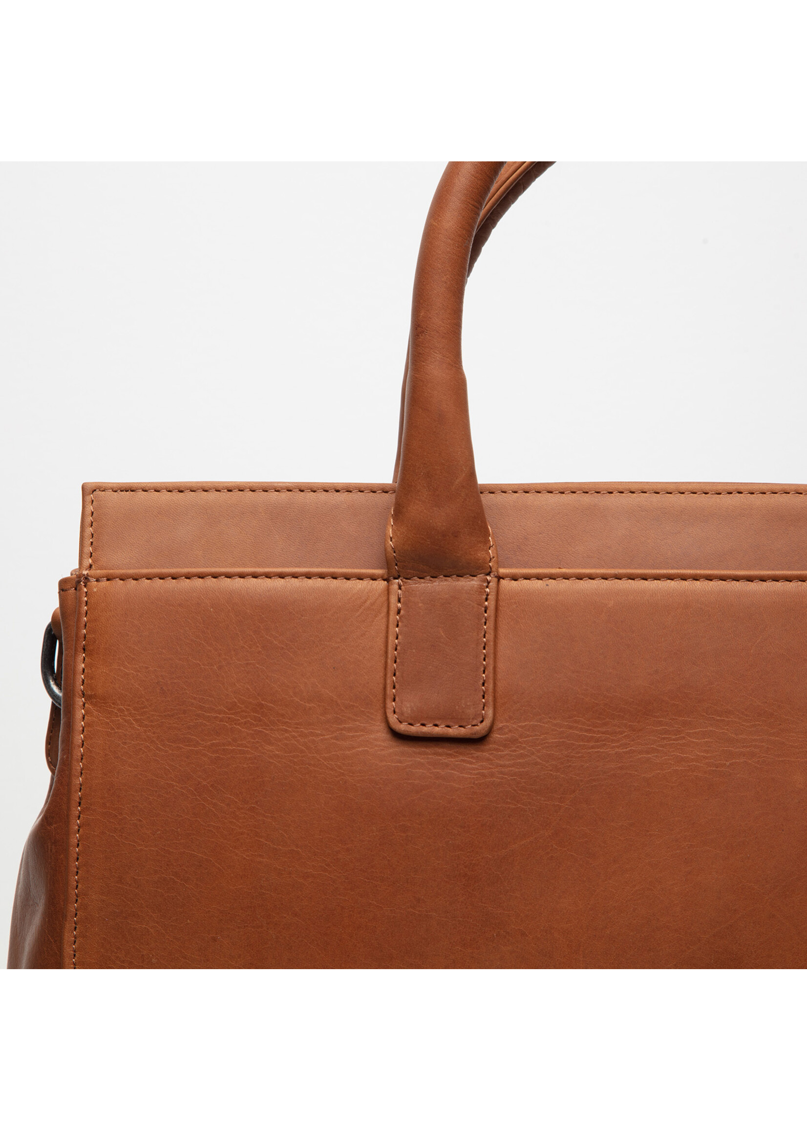 The Chesterfield Brand Rivera Cognac