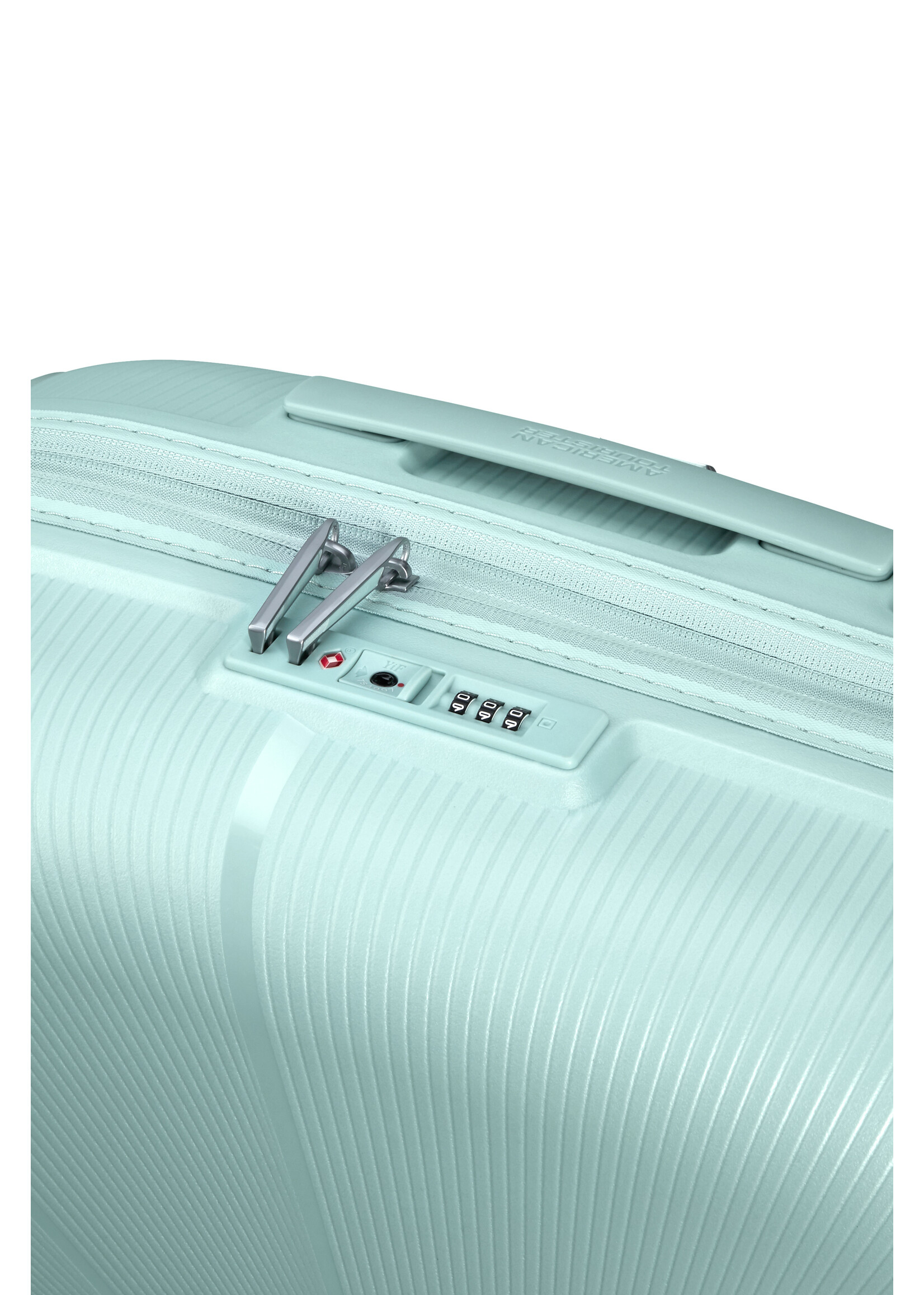 AMERICAN TOURISTER STARVIBE SPINNER 67 EXP METALLIC SURF BLUE