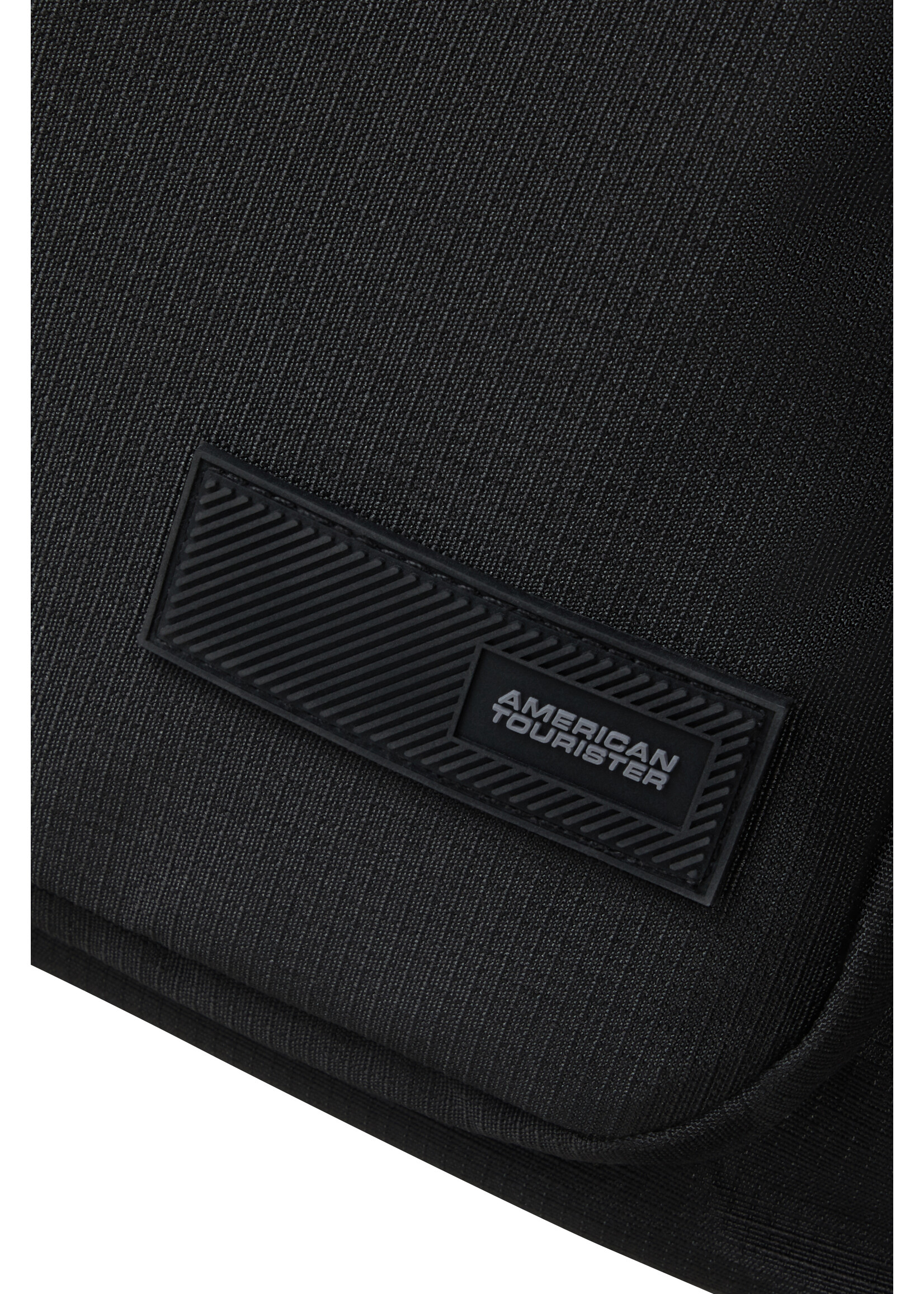 AMERICAN TOURISTER TAKE2CABIN CASUAL BACKPACK S BLACK