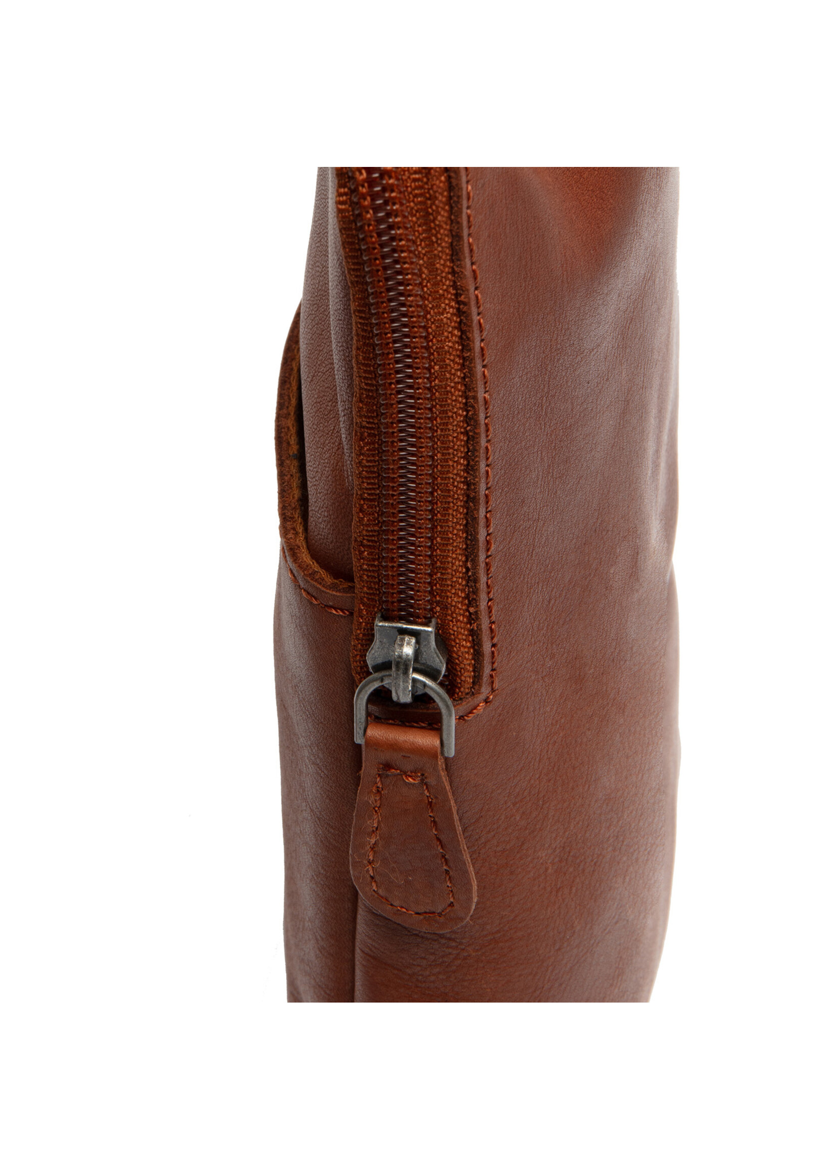The Chesterfield Brand Cambridge Cognac