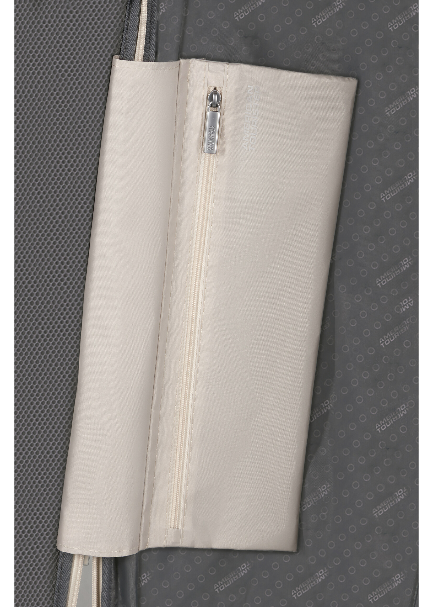 AMERICAN TOURISTER STARVIBE SPINNER 67 EXP CREAM SPECKLES