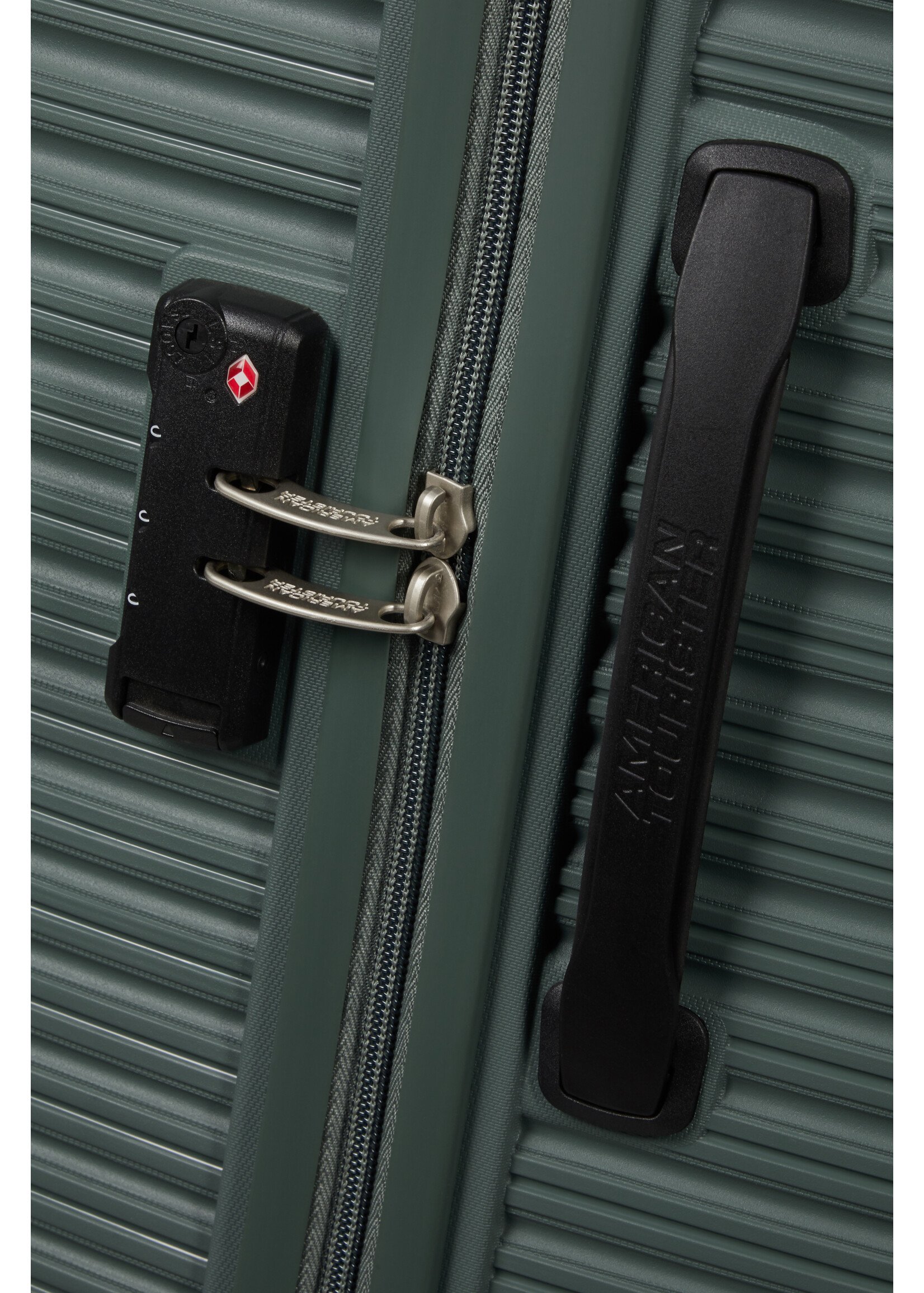 AMERICAN TOURISTER LIFTOFF SPINNER 55 DARK OLIVE