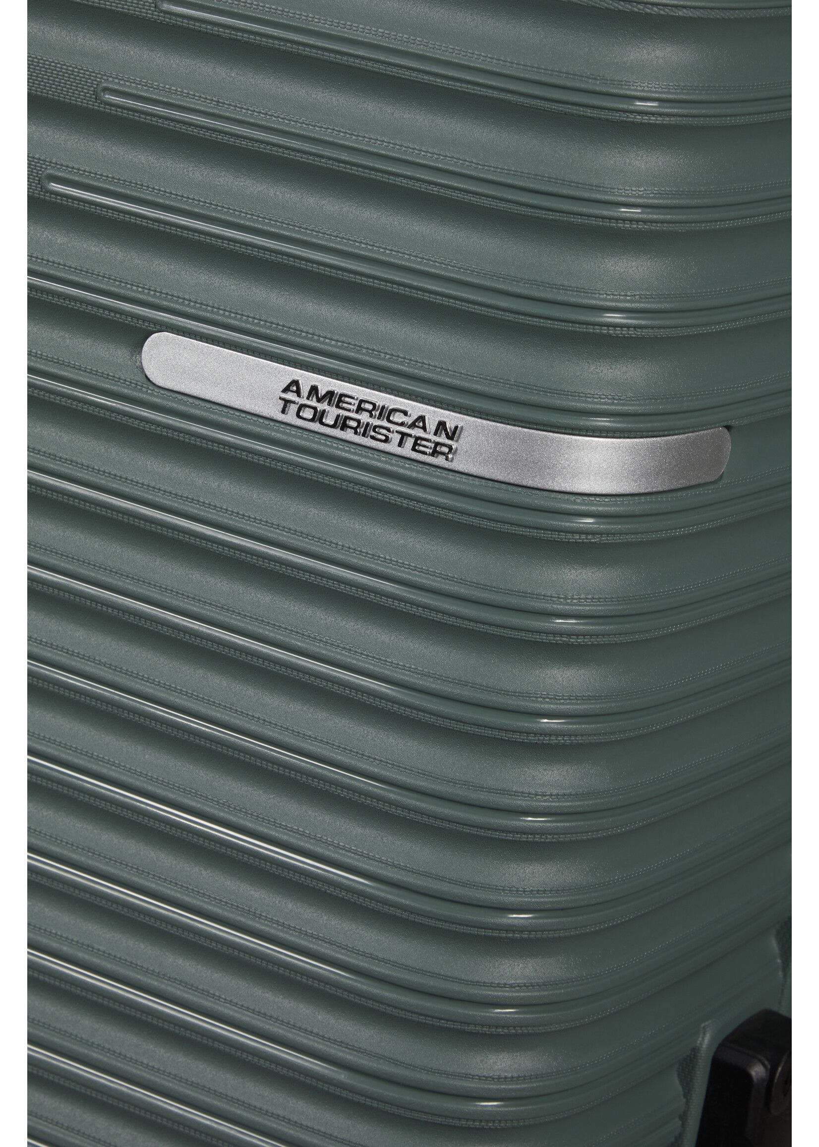 AMERICAN TOURISTER LIFTOFF SPINNER 55 DARK OLIVE