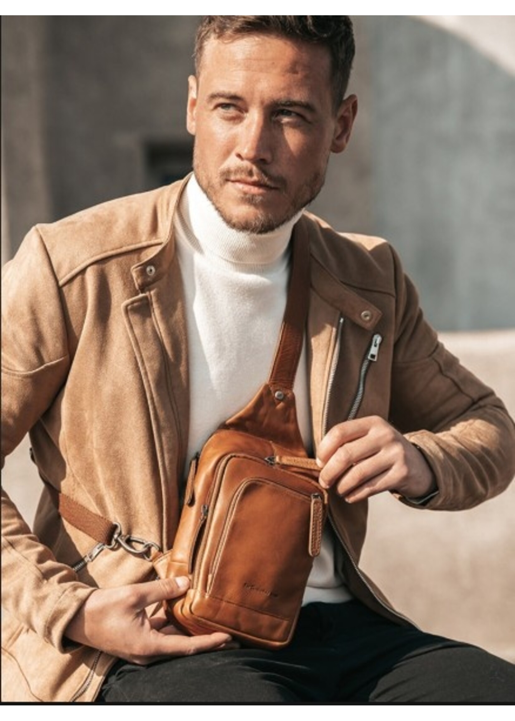 The Chesterfield Brand Riga Cognac