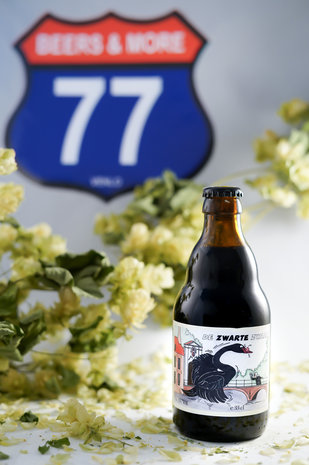 T Brugs Bierinstituut T Brugs Bierinstituut De Zwarte Zwaan Stout Fles 33 cl 8,00% T Brugs Bierinstituut T Brugs Bierinstituut De Zwarte Zwaan Stout Fles 33 cl 8,00%