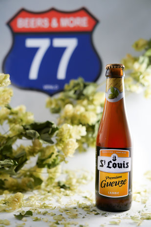 Van Honsebrouck Van Honsebrouck St. Louis Gueuze Gueze / Lambiek fles 25 cl  4,50%