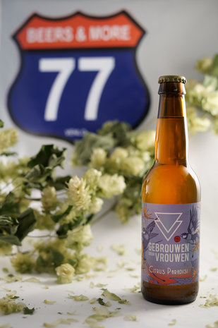 Gebrouwen door Vrouwen Gebrouwen door Vrouwen Citrus Paradisi Blond Fles 33 cl  4,80% Gebrouwen door Vrouwen Gebrouwen door Vrouwen Citrus Paradisi Blond Fles 33 cl  4,80%