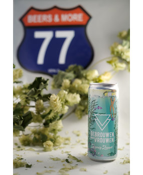 Gebrouwen door Vrouwen Gebrouwen door Vrouwen Zonnig Zeewit Witbier Blik 33 cl 3,80%