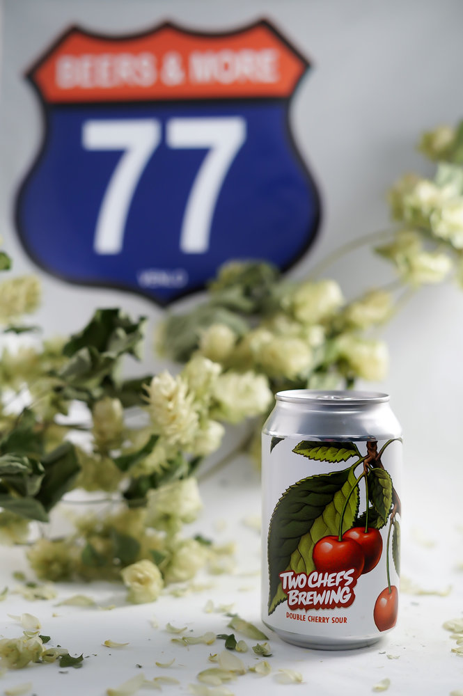 Two Chefs Brewing Two Chefs Brewing Cherry Kiss Sour Blik 33 cl  7,00%