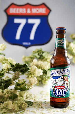 Sweetwater Brewing Company Sweetwater Brewing Company 420 Extra Pale Ale Pale Ale Fles 33 cl  5,70% Sweetwater Brewing Company Sweetwater Brewing Company 420 Extra Pale Ale Pale Ale Fles 33 cl  5,70%